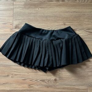 Jayda Wayda Waydamin Black Mini Skirt Size Small
